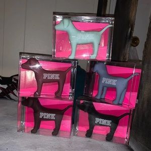 ❌SOLD❌PINK Friday Boxed Plastic Dog Set
